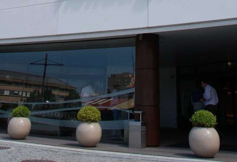 Hotel Holiday Inn Porto Gaia, An Ihg