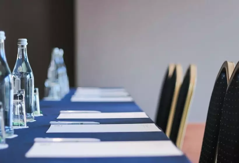 Отель Holiday Inn Porto Gaia, An Ihg