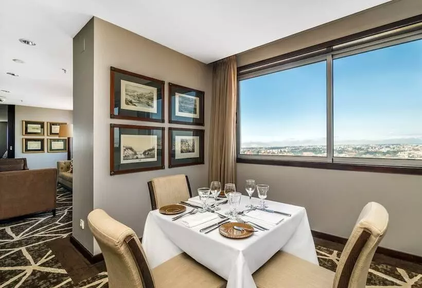 Отель Holiday Inn Porto Gaia, An Ihg