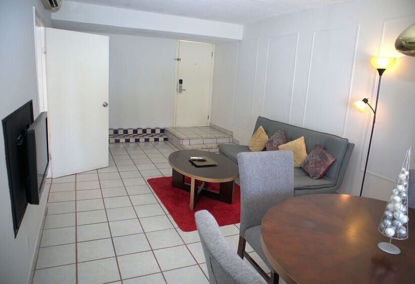 אתר נופש La Concha Beach Hotel & Club