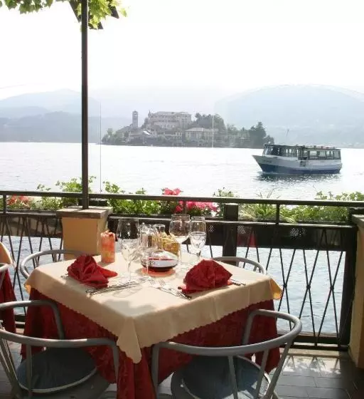 Отель Leon D'oro