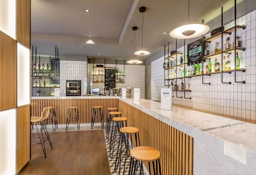 酒店 Occidental Granada