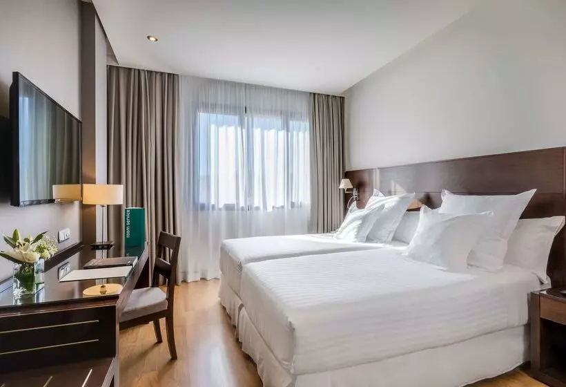 酒店 Occidental Granada