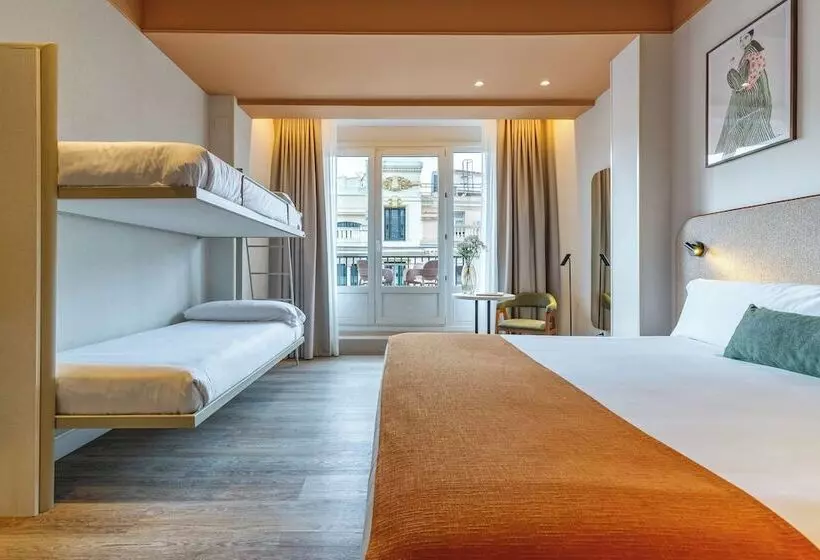 Hotelli Petit Palace Puerta Del Sol