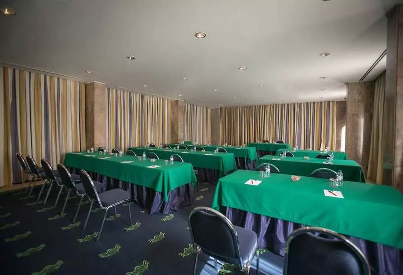 Отель Solverde Spa And Wellness Center