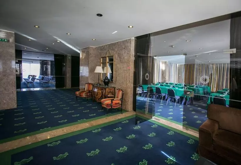 Отель Solverde Spa And Wellness Center