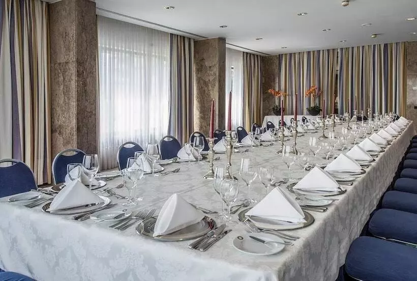 Отель Solverde Spa And Wellness Center