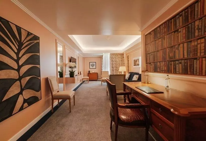 Отель Solverde Spa And Wellness Center