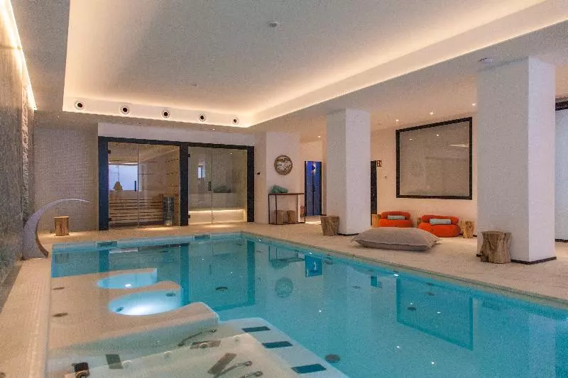 Stic Urban Hotel & Spa