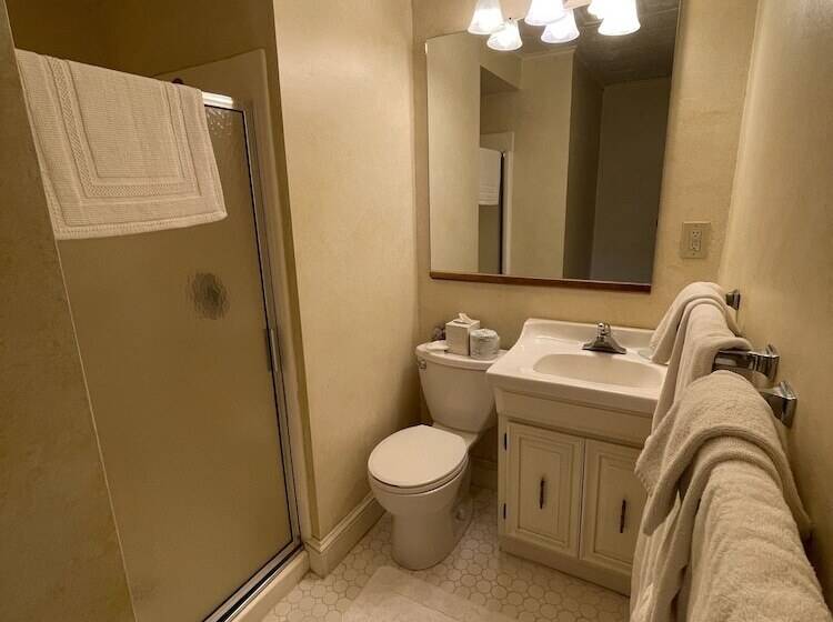 호스텔 Hillholm Estate