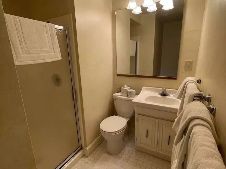 Retkeilymaja Hillholm Estate