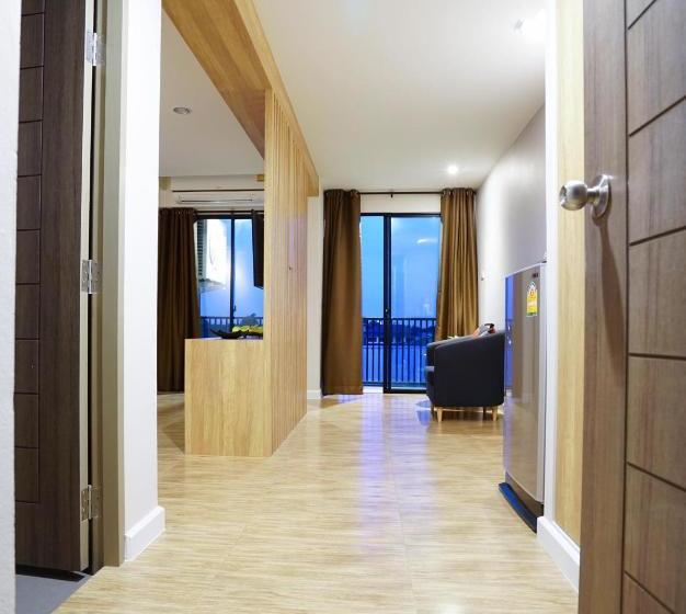 호텔 The Tempo Lopburi