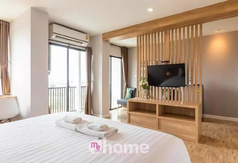 ホテル The Tempo Lopburi