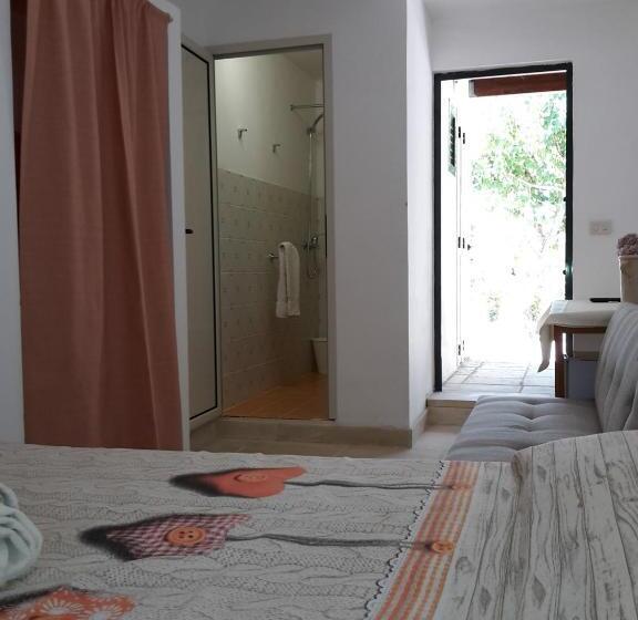 בית מלון כפרי Agriturismo Vignavecchia