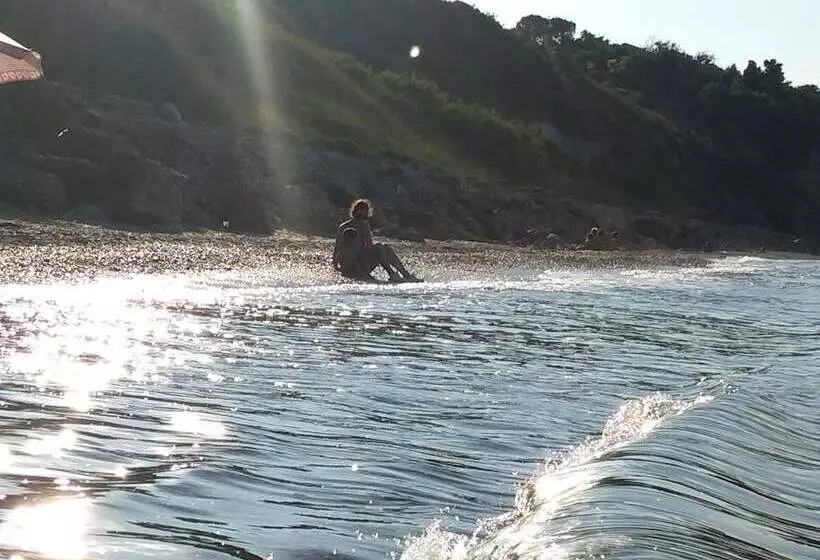 Hotelli B&b Le Pietre Ricce