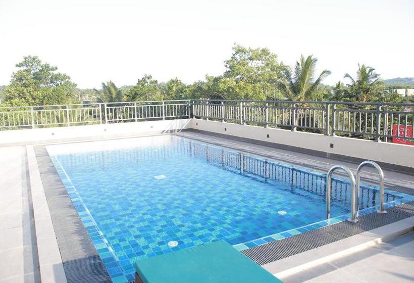 호텔 Fairway Galle Serviced Apartments