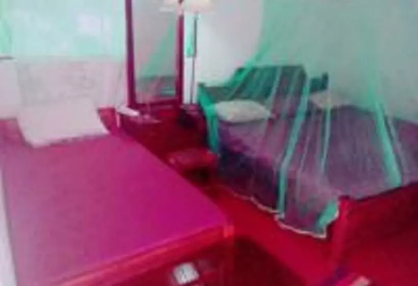 هتل Mala's Home Stay