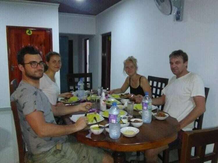 בית מלון כפרי Shaa Lodge