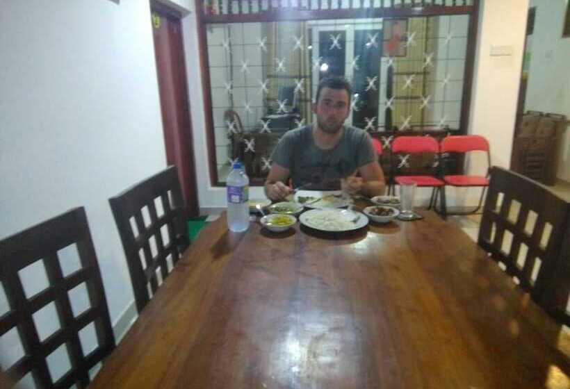 בית מלון כפרי Shaa Lodge