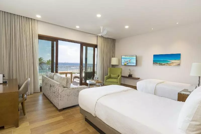 هتل The Reef By Cuisinart