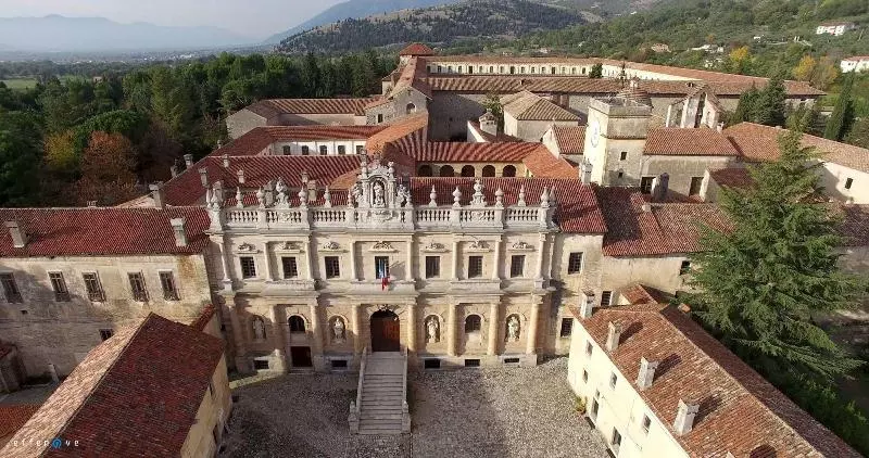 Hotelli Villa Cennamo Residence