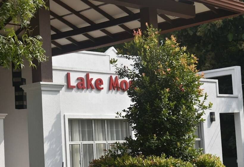 Lake Monark Resort