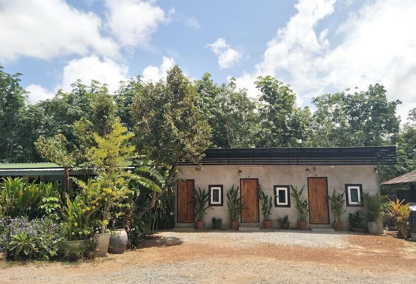 Baan Suan Siri Resort