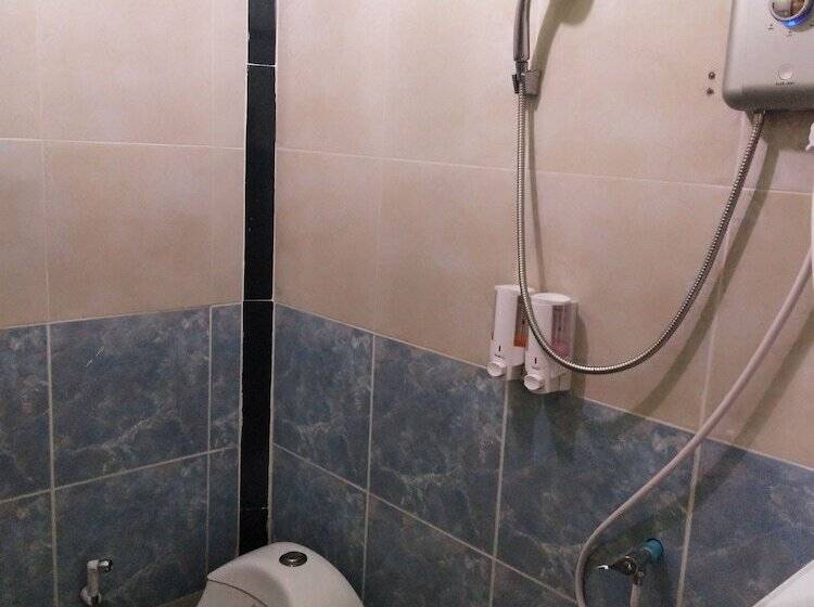 Baan Suan Siri Resort