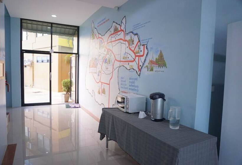 C2u Hotel Uthai Thani