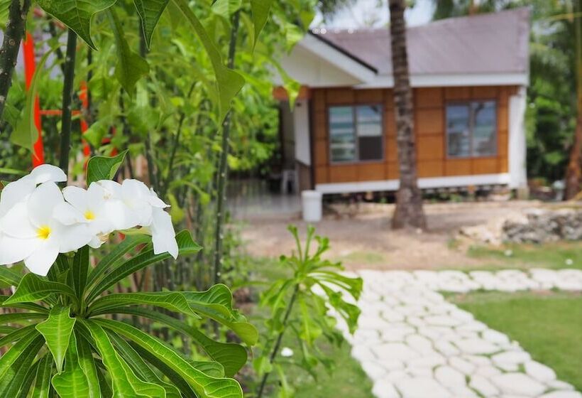 Cangdoki Resort And Dive Camp