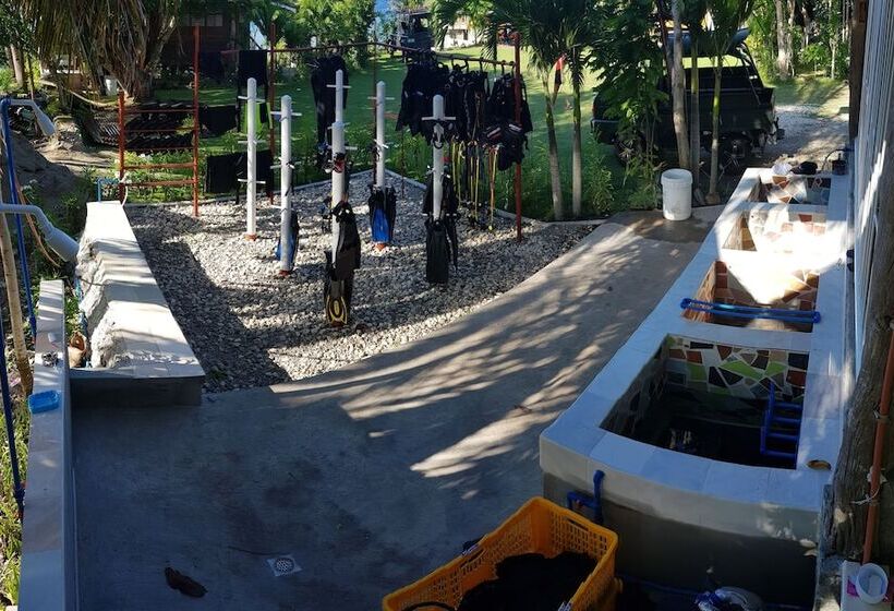 Cangdoki Resort And Dive Camp