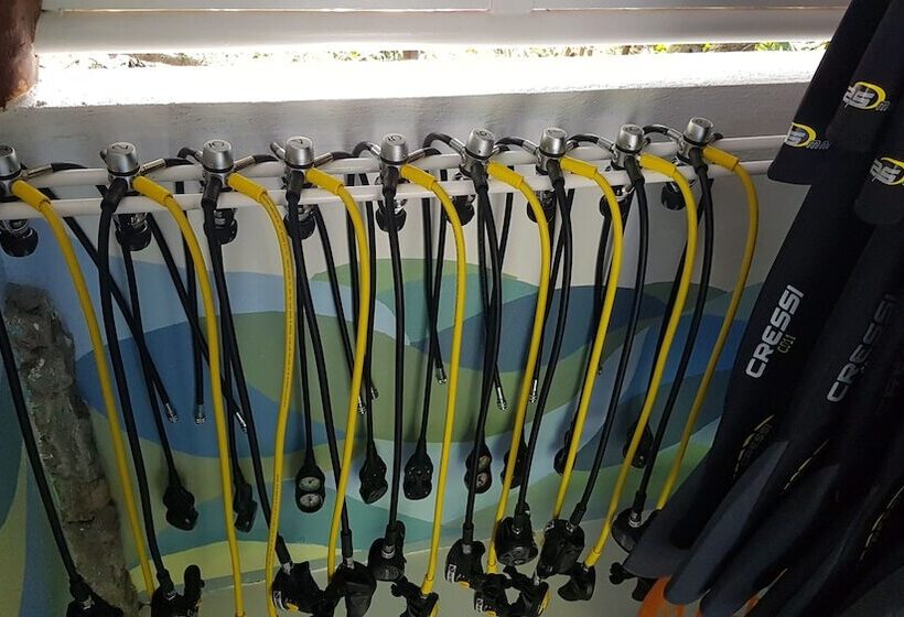 Cangdoki Resort And Dive Camp