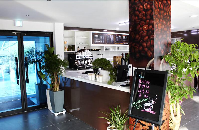 ホテル Andong River Sunset Pension