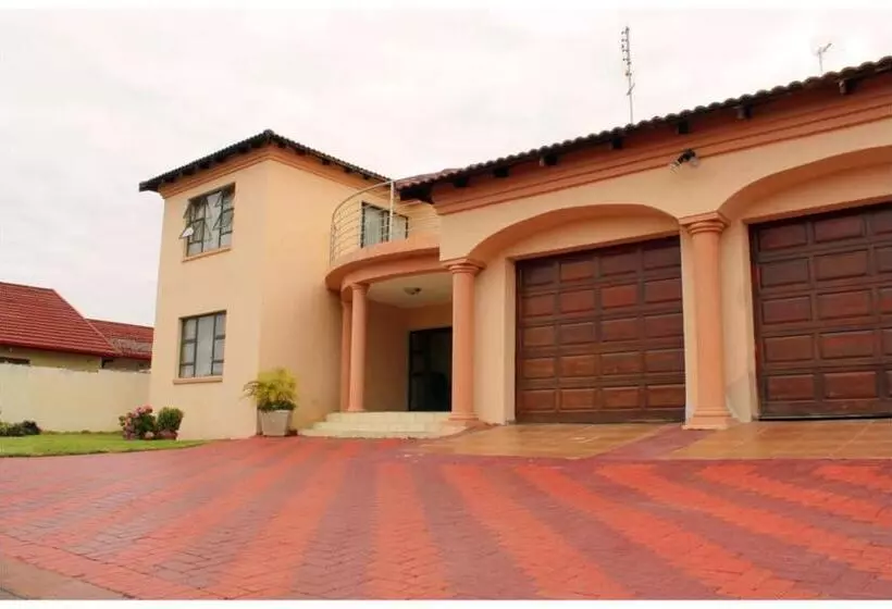 Hotelli Asda Guesthouse