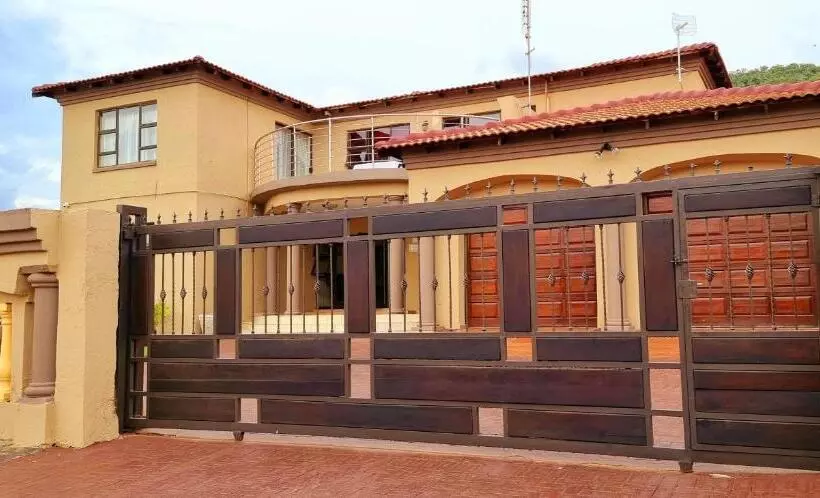 Hotelli Asda Guesthouse