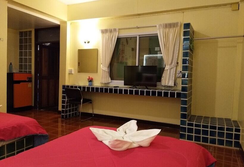 호텔 Baan Sai Thong