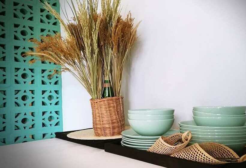 ホテル I Dna Phanatnikhom Hometel