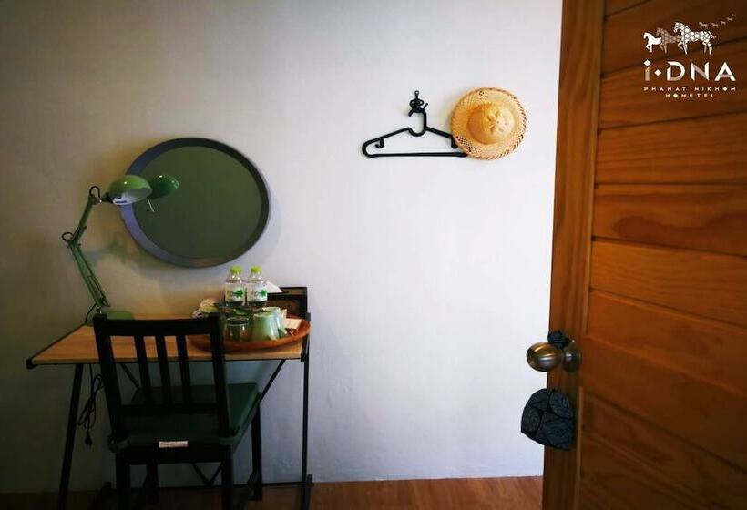 ホテル I Dna Phanatnikhom Hometel