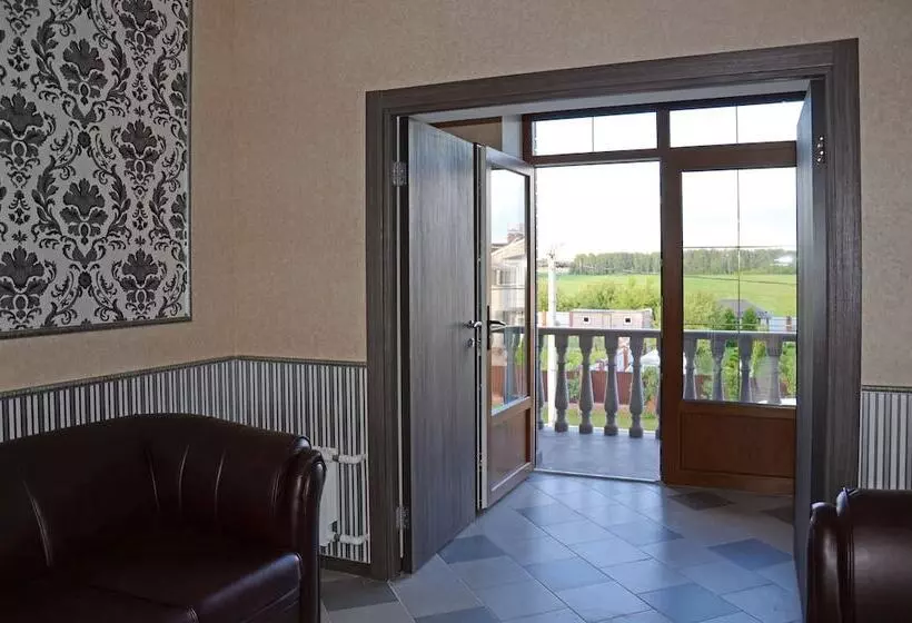 ホテル Medovo House Domodedovo