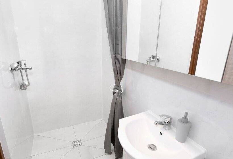 בית מלון כפרי Orange Tree