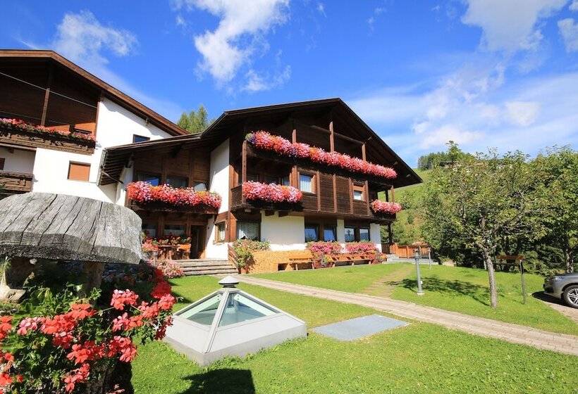 Отель Pension Maria