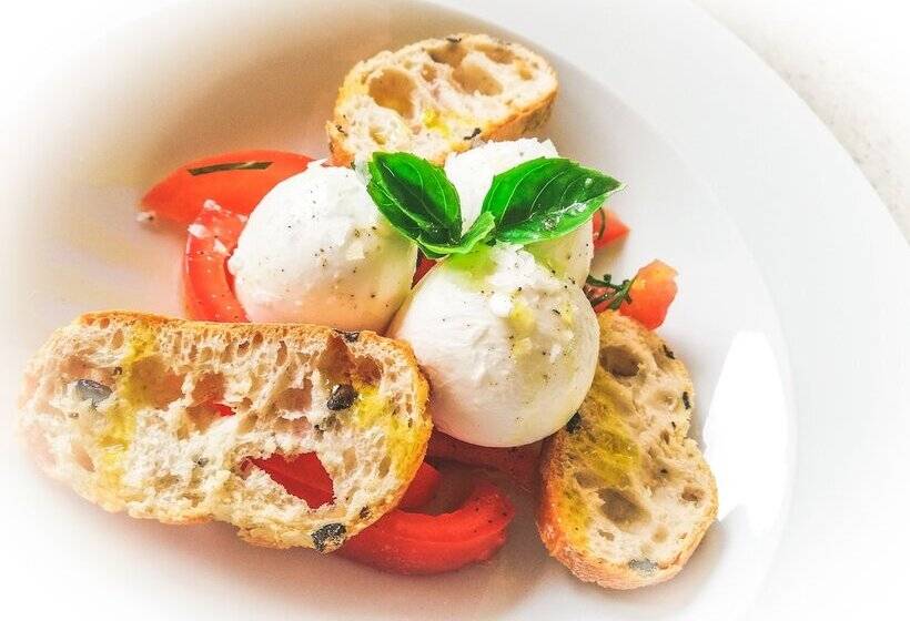 Отель Pension Maria