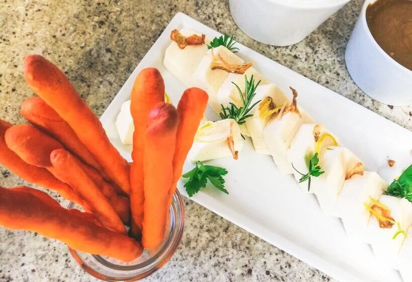 Отель Pension Maria