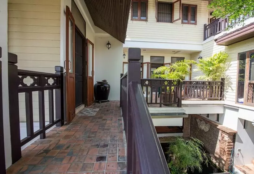 هتل Phuttal Residence