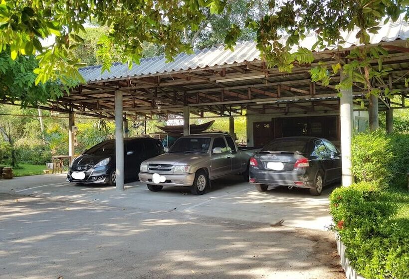 هتل Phuttal Residence