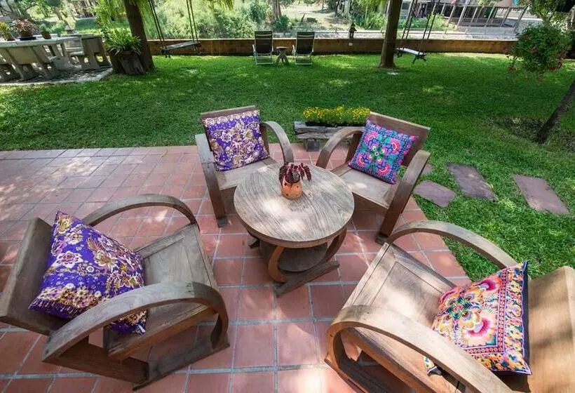 هتل Phuttal Residence