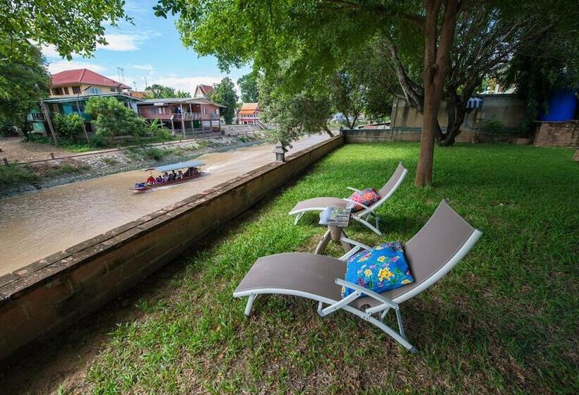 هتل Phuttal Residence