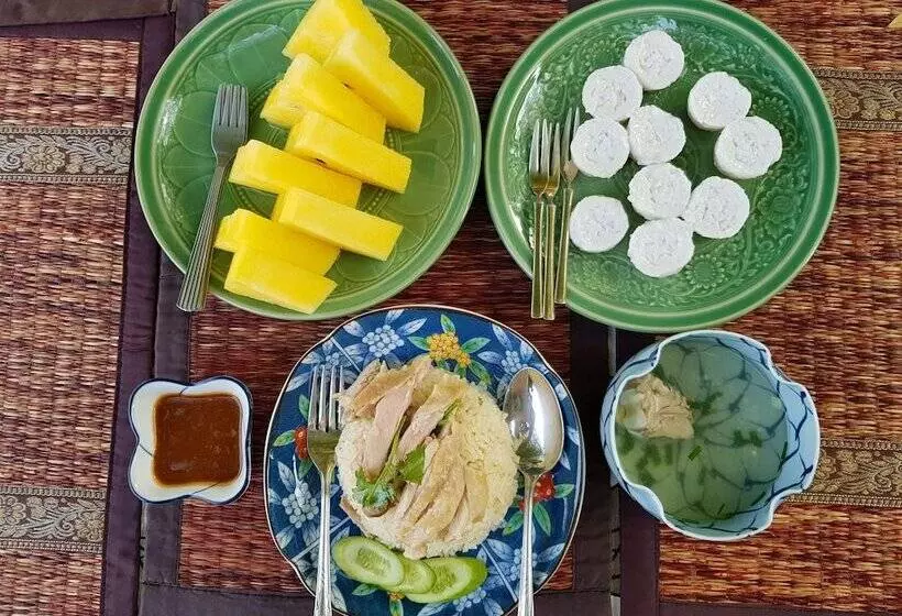 هتل Phuttal Residence