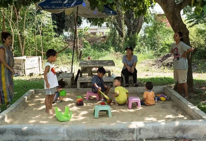 هتل Phuttal Residence