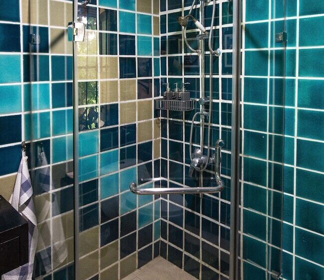 هتل Phuttal Residence